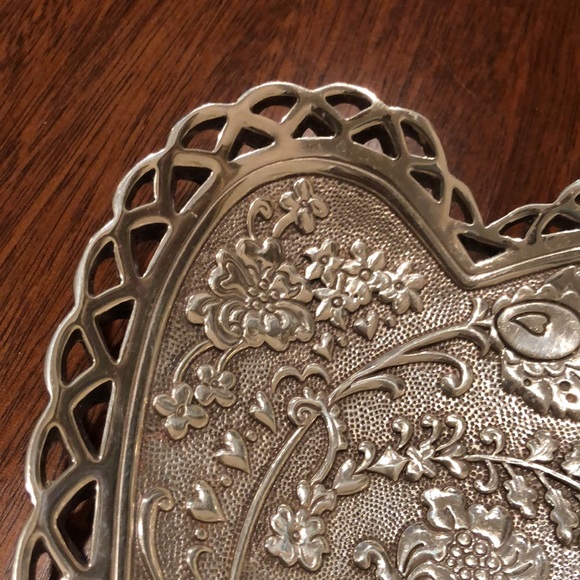 Brighton VANITY FAIR GARDEN HEART retired trinket dish - Picture 2 of 16